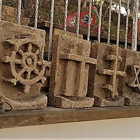 Per Gruppi * Casa Santa Lucia